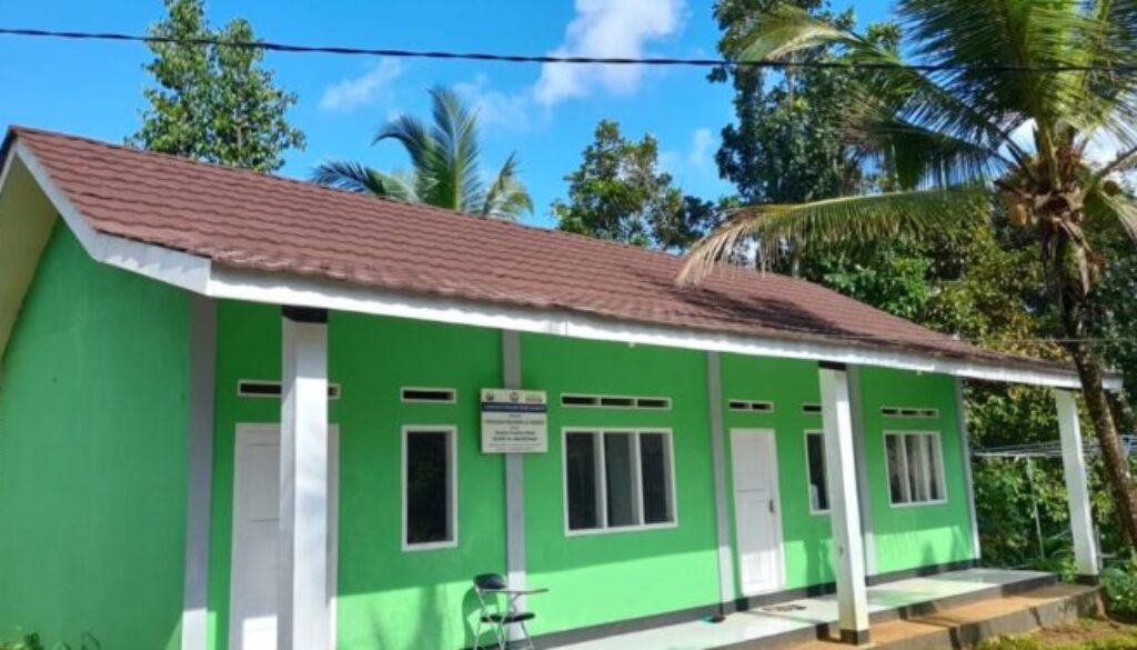 Peringatan Satu Dasawarsa Ponpes Model Noor El-Madeenah, Dihiasi Lahirnya Hafizah 30 Juz